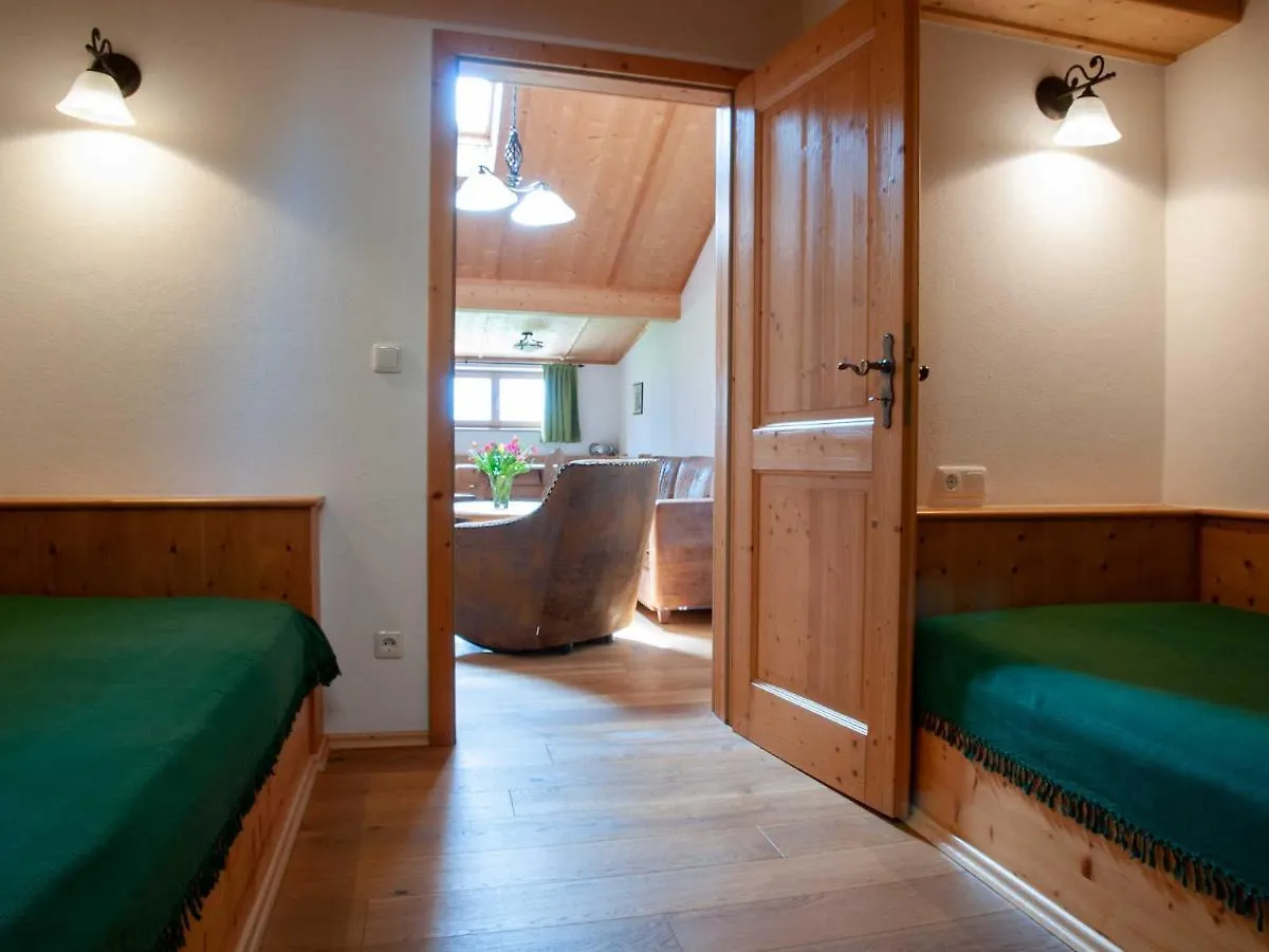 Gaestehaus Webermohof Rotta 0*,  Germania