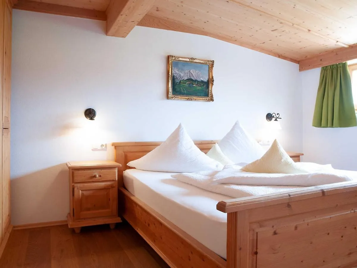 Gaestehaus Webermohof Rotta