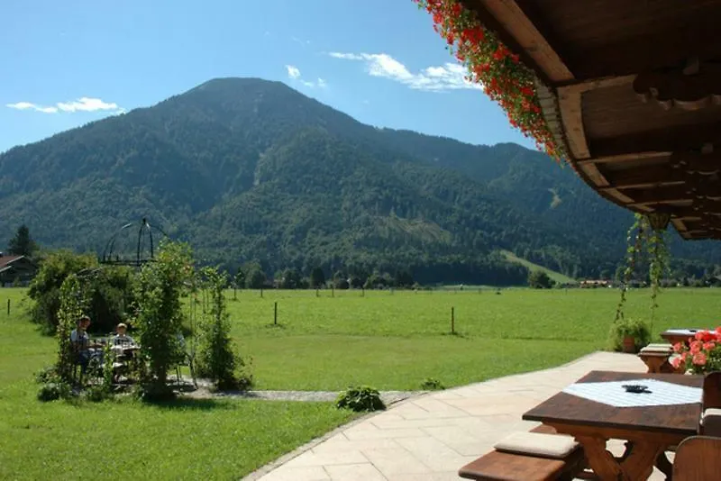 Gaestehaus Webermohof Rotta 0*,